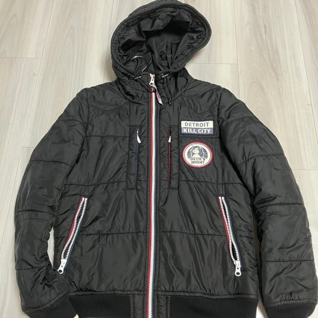 히스테릭 글래머 패딩