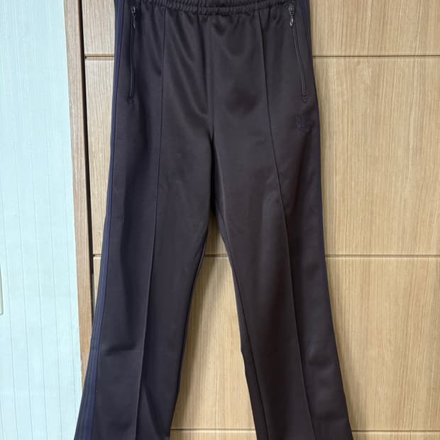 니들스 트랙 팬츠