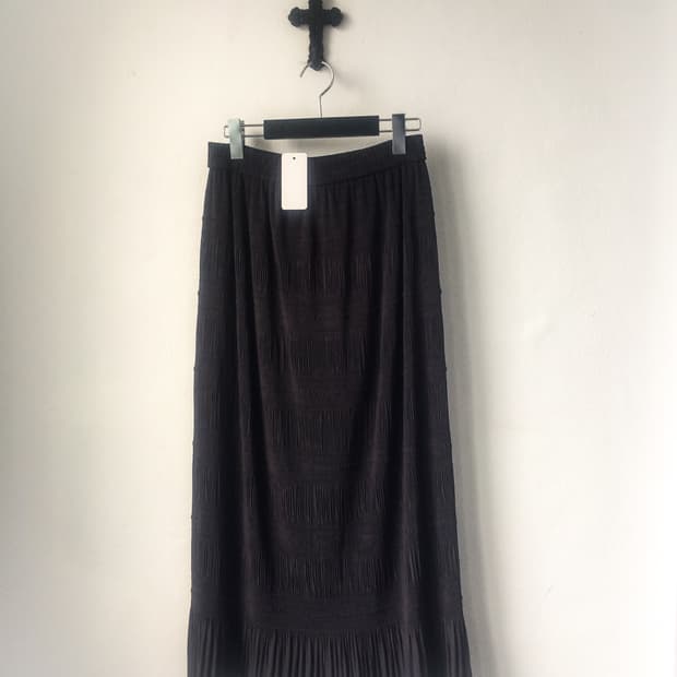 Pleats long skirt