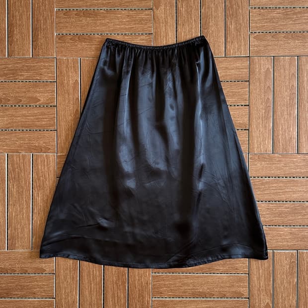 Hiroko Koshino cupro midi skirt