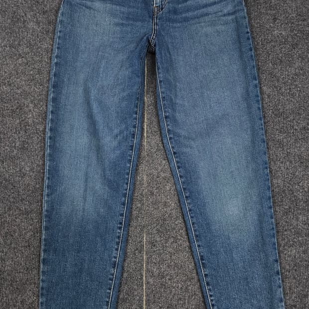 리바이스 보이프렌드 데님팬츠(급처)