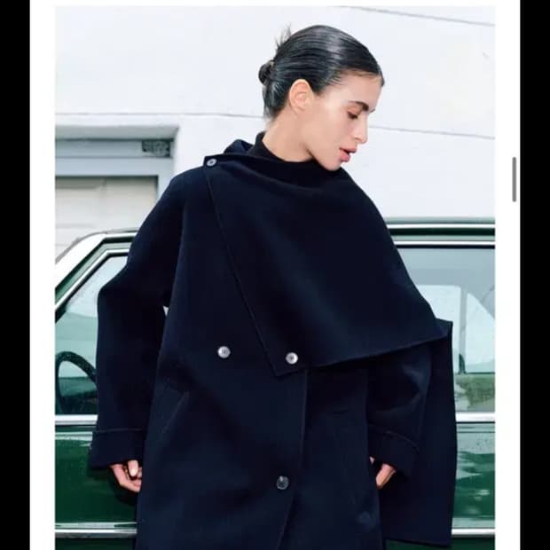 루에브르 벨티드 울 머플러 코트 (다크네이비)