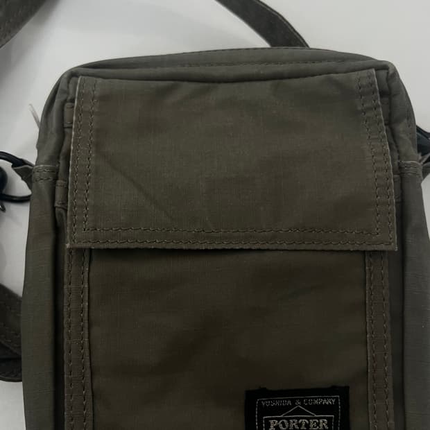요시다 포터 미니 크로스백 카키 세이지그린