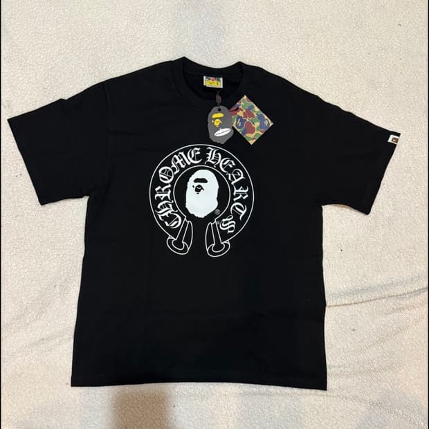 베이프x크롬하츠 반팔티 블랙