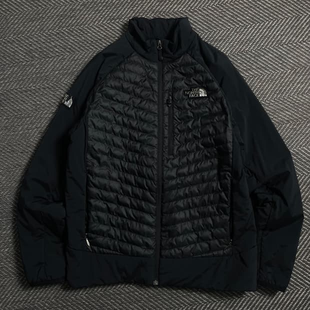 노스페이스 브이모션 경량 패딩 점퍼 블랙o 4747