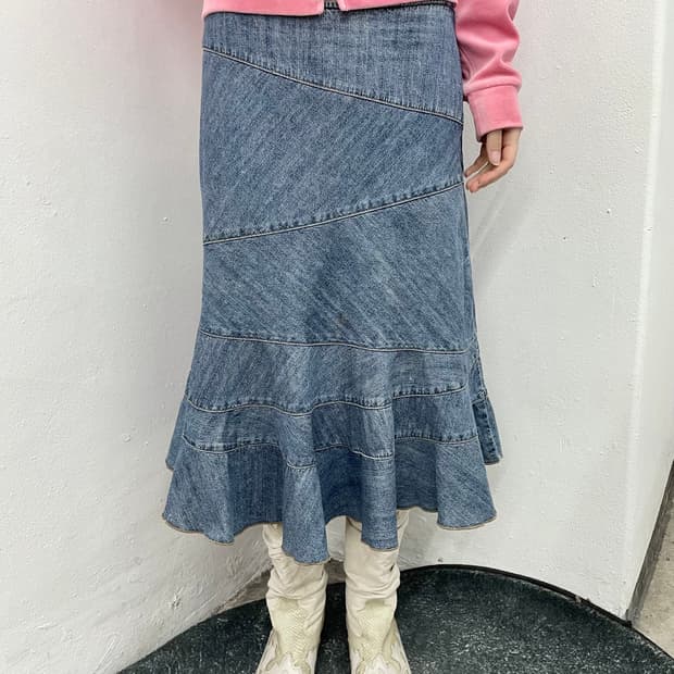 DKNY 데님 절개 스커트