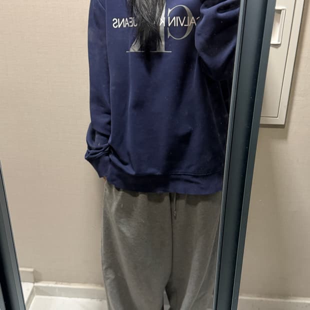 켈빈클라인 네이비 맨투맨 XL