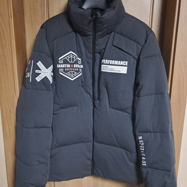 엠할리데이 패딩 남성95 