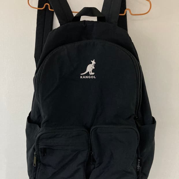 캉골 에센셜 듀얼 포켓 백팩