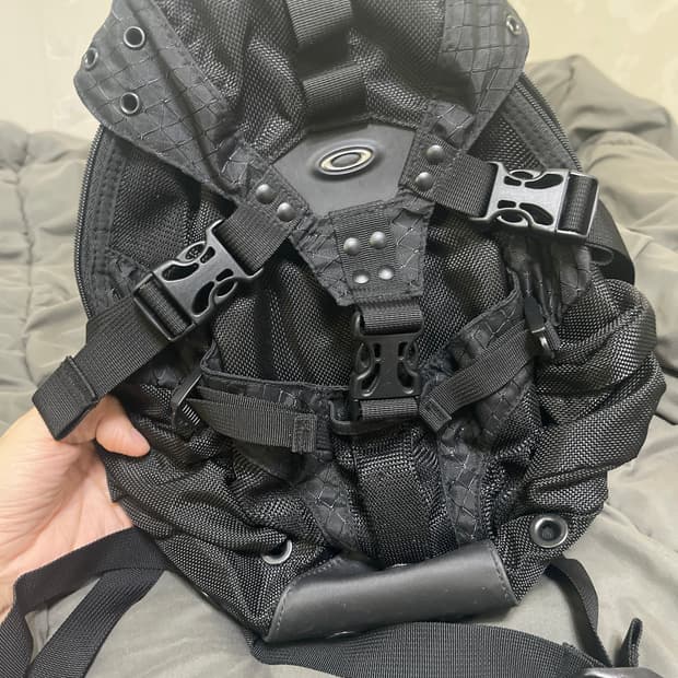 오클리 미니 백팩