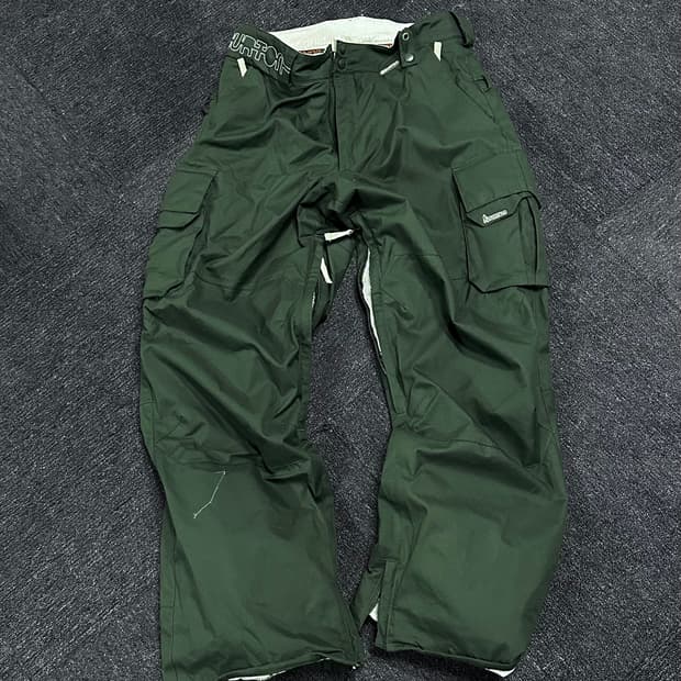 버튼 The White Collection  스노우보드 카고 팬츠