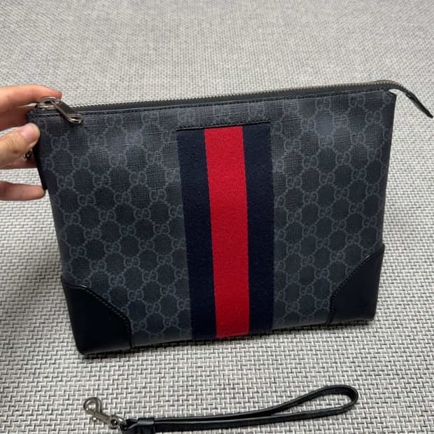 구찌 웹삼선 클러치 가방