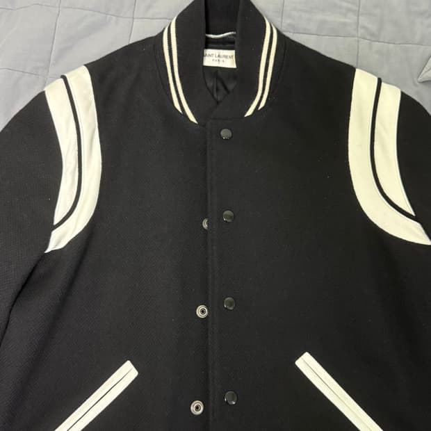 생로랑 테디자켓 48사이즈, 20fw