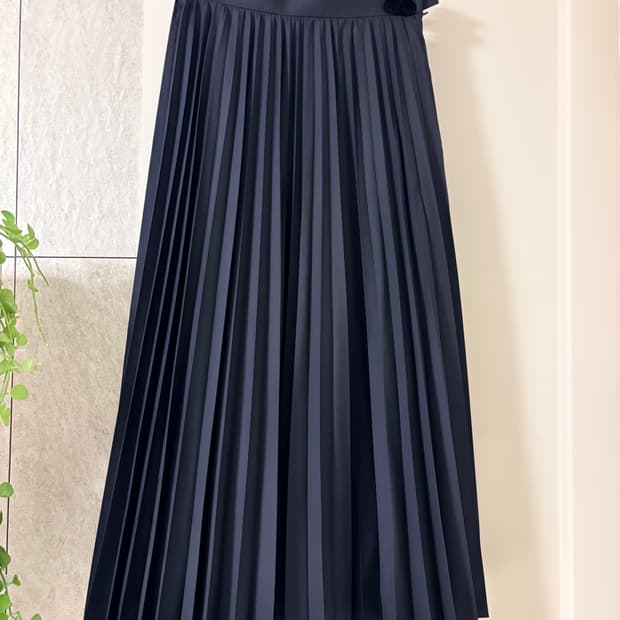 새상품 )  엔폴드 플리츠 롱 스커트