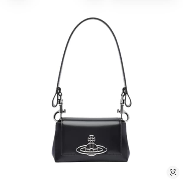 비비안 웨스트우드 백 메탈 오브 숄더백 블랙