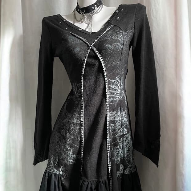 Ozzcroce ozzon knit dragon dress