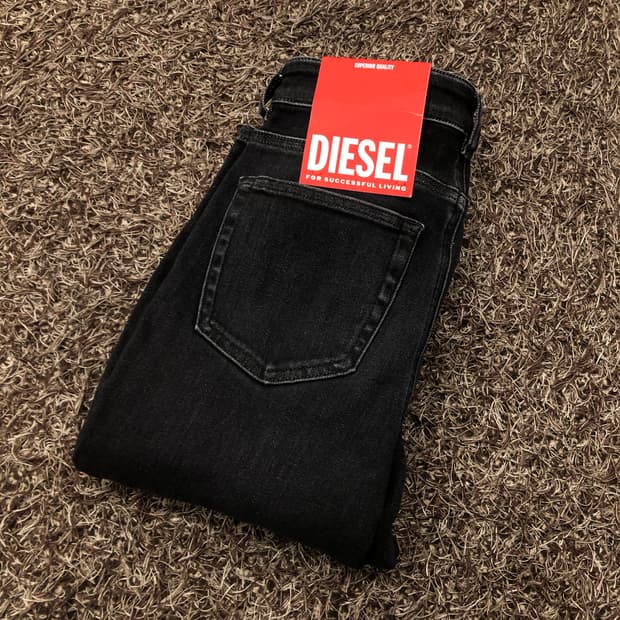 데드스탁 디젤 워싱 흑청 스키니진 데님 팬츠