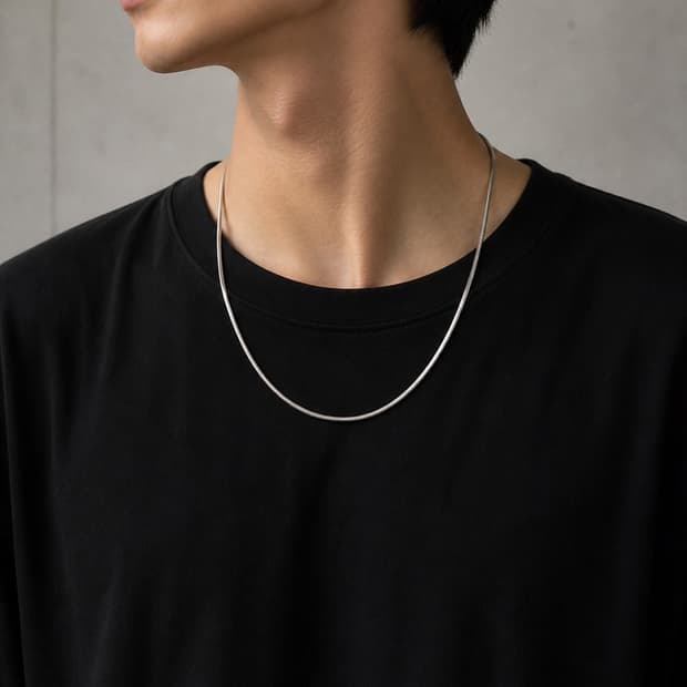 미니멀 실버 컬러 체인 목걸이