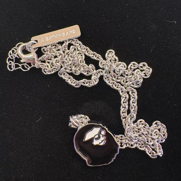 정품)베이프 목걸이