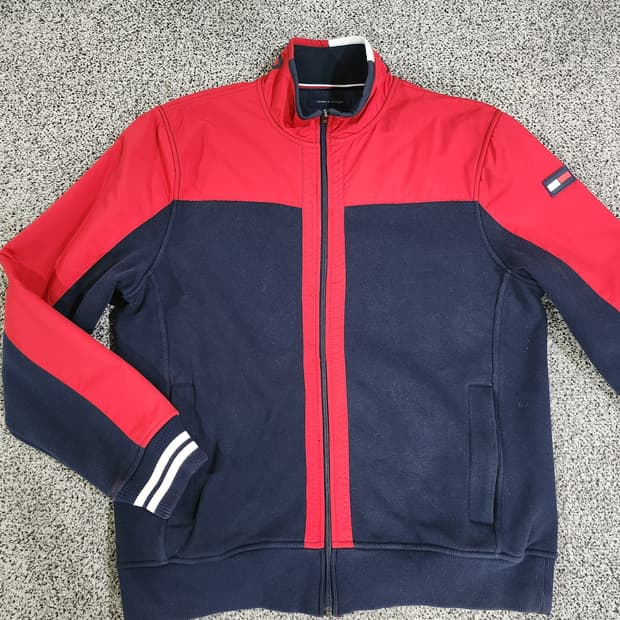 타미 힐피거(Tommy Hilfiger) 배색 집업 자켓