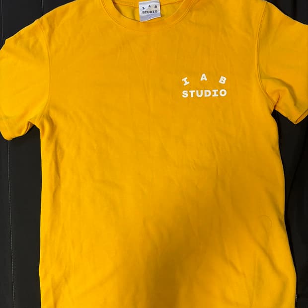 아이앱 반팔 옐로우