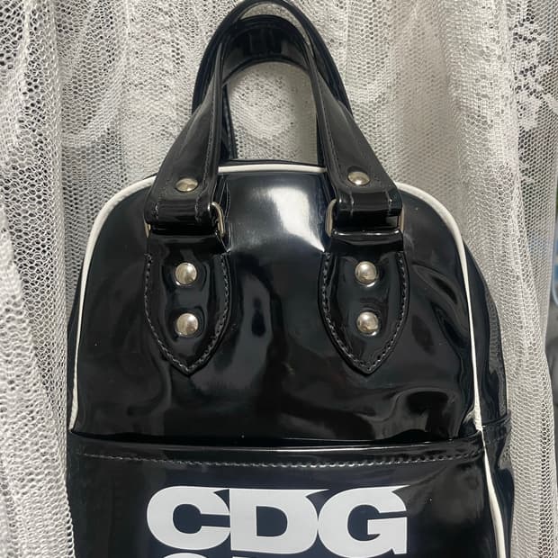 [당일발송]CDG girl 에나멜 백