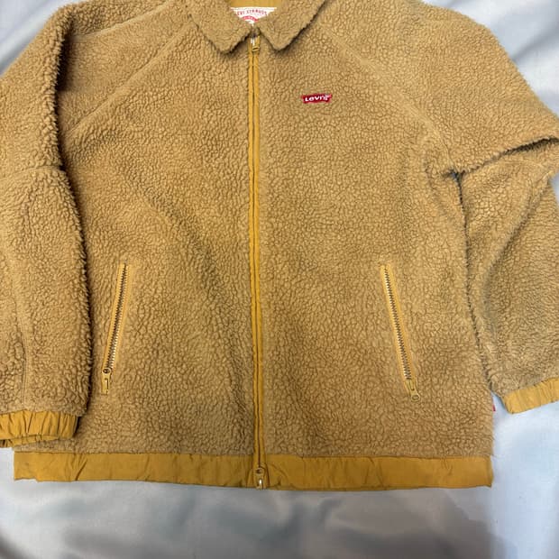 리바이스 뽀글이 플리스 자켓 베이지