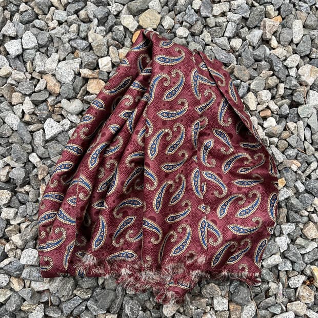 짐 톰슨(Jim Thompson) 실크100 페이즐리 머플러