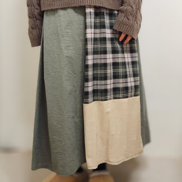 [기장수선가능] 360도 양면 카키 밴딩 패치워크 롱스커트 보헤미안