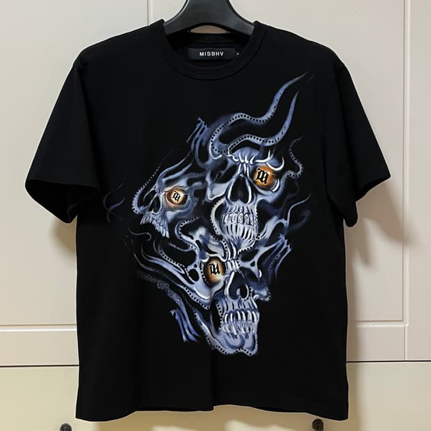 MISBHV 티셔츠