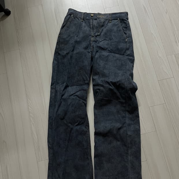 리리수 데님팬츠