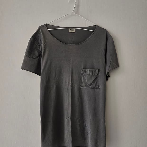 아크네스튜디오 Acne Studio 포켓 티
