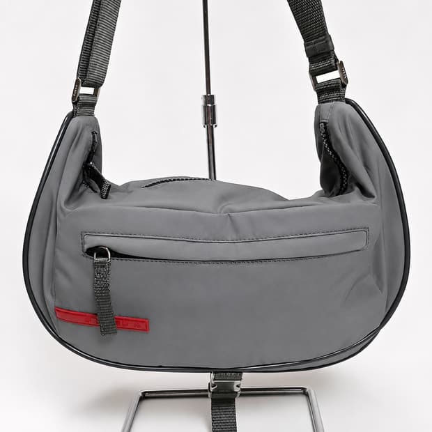 1999‘s prada sport Archive Cross bag