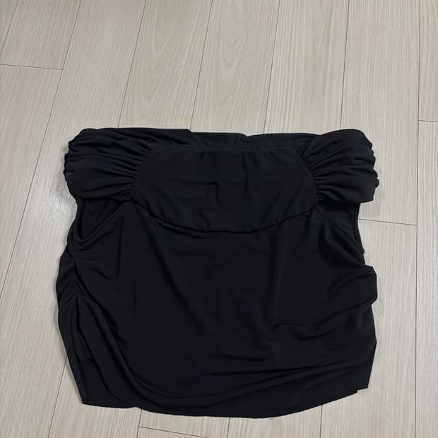 쓰리타임즈 새상품 치마M