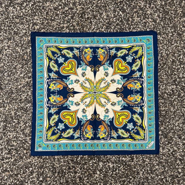 빈티지 페이즐리 반다나 (58x57cm)