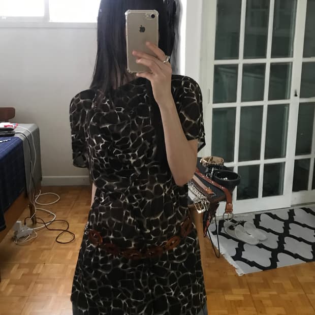 vintage mash pattern top