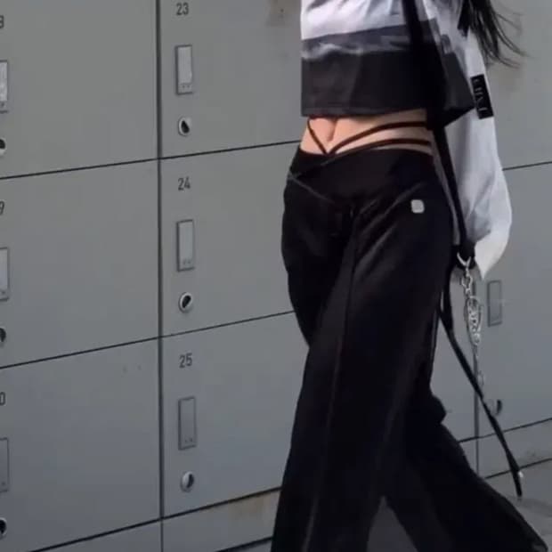 트리밍버드 시스루 스트랩 랩 팬츠 블랙
