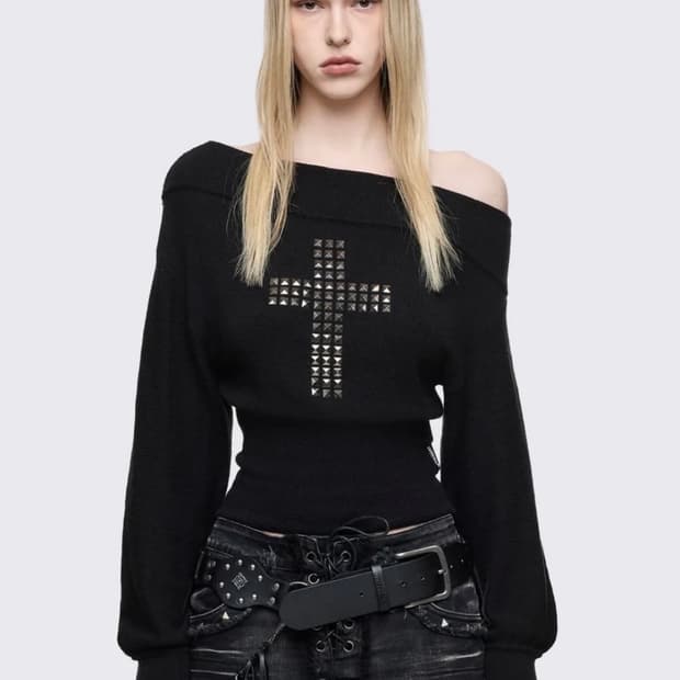 GRACE OFF-SHOULDER SWEATER