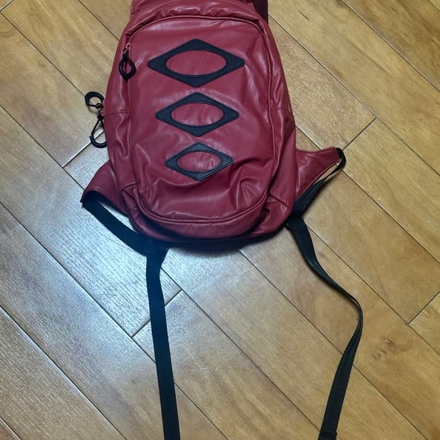 미스치프 롬버스 미니 백팩 레드