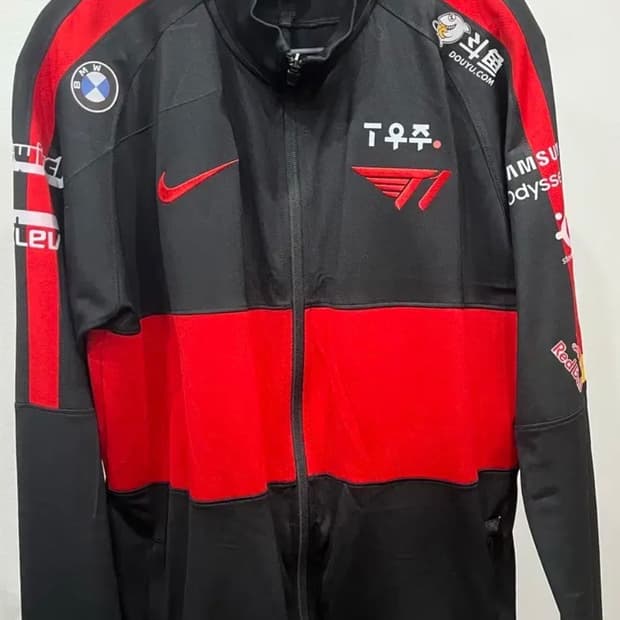 SKT T1 2022시즌 티원 트레이닝 집업 XL