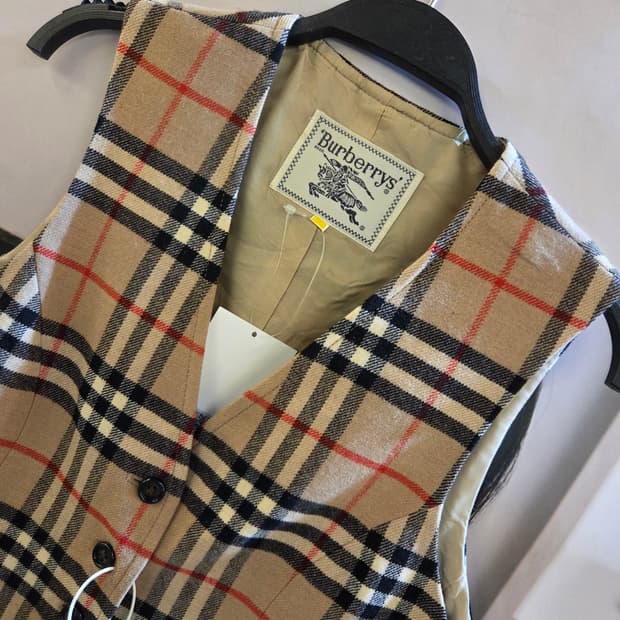 BURBERRY 버버리 노바체크 베스트 조끼