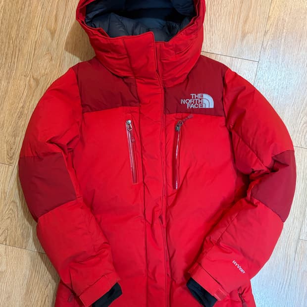 노스페이스 구스다운 하이벤트 패딩 85(M) 상태A급