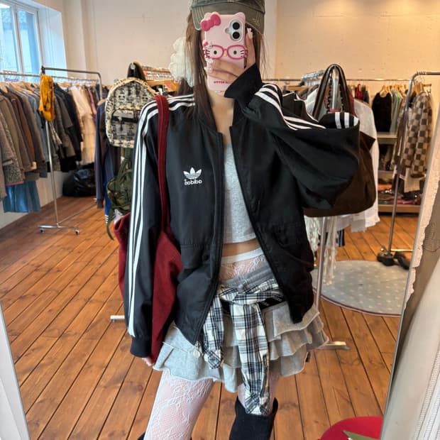 아디다스 바시티 바람막이 자켓