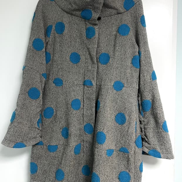 도트 아우터 코트