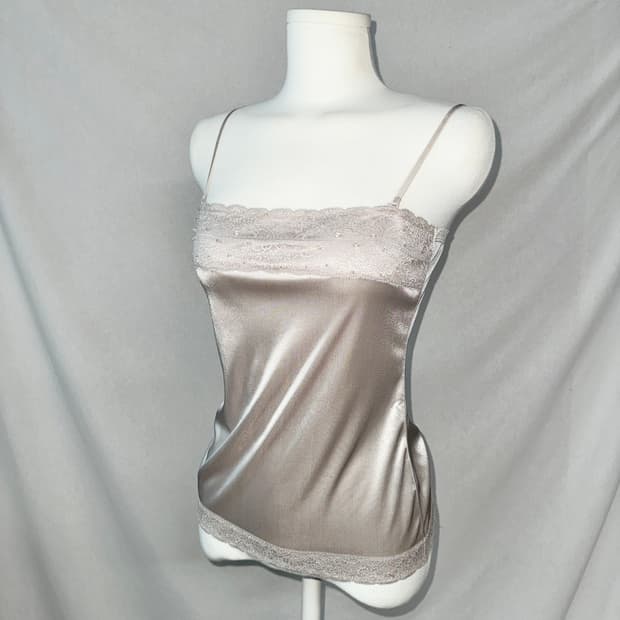 레이스 새틴 큐빅 슬리브리스