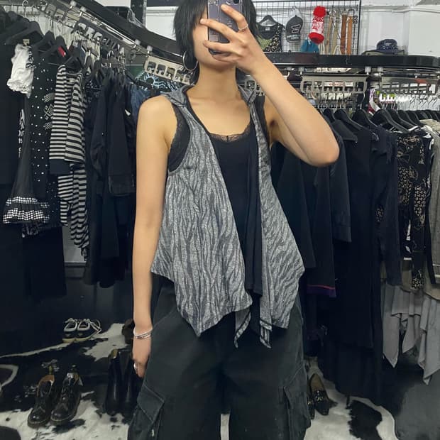 Mure 지브라 레이어드 후드 베스트