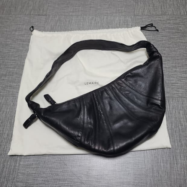 르메르 크루아상 블랙 라지 크로스백 숄더백