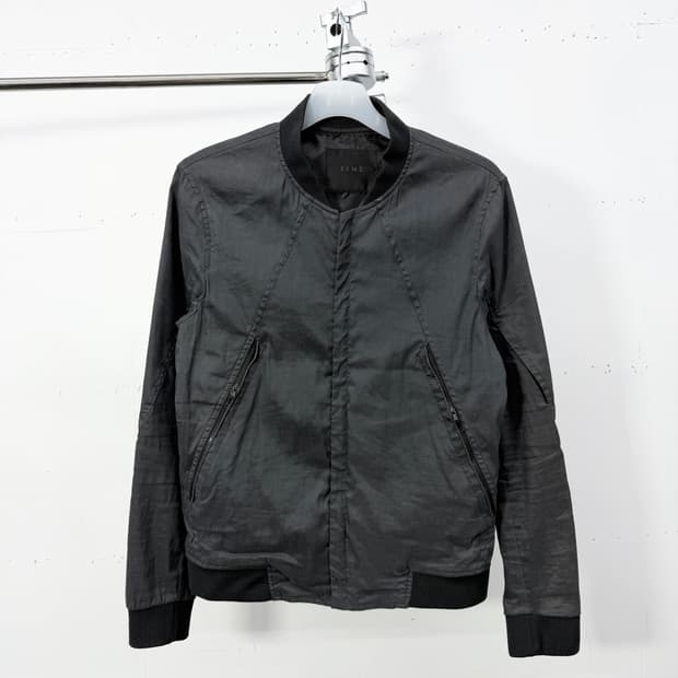 Time minimal technical blouson