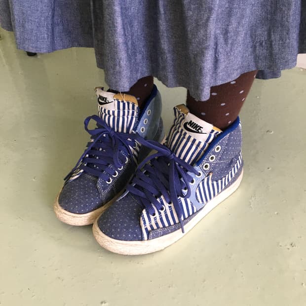 Nike stripe dot shoes