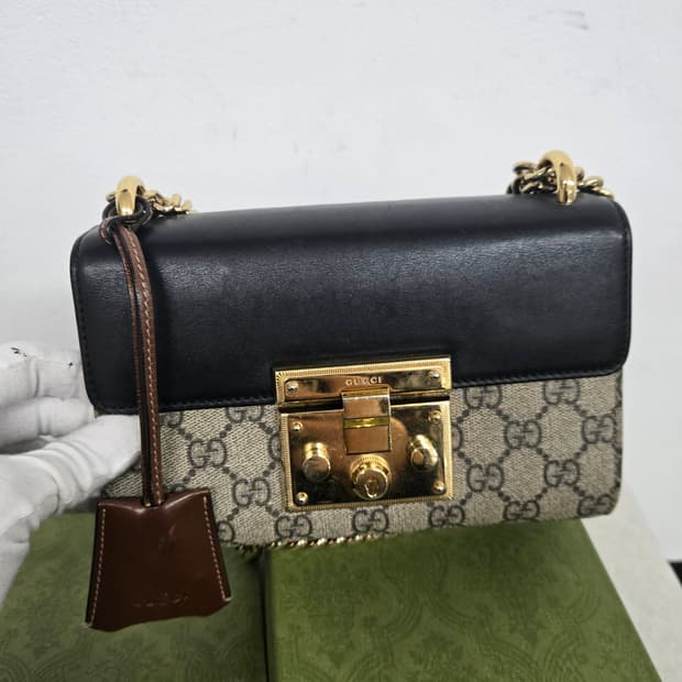 [보증서 정품] 구찌 패들락 숄더백